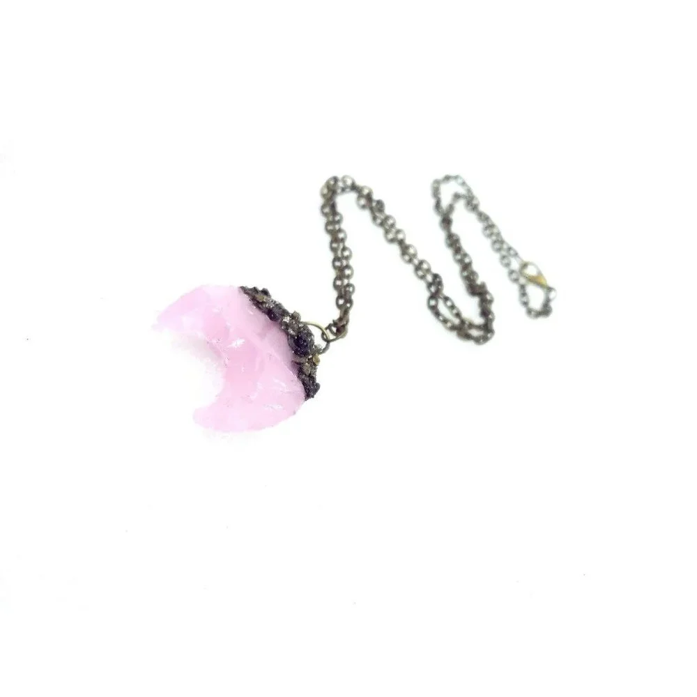 Pink moon and pyrite crystal Necklace - Picture 4 of 11